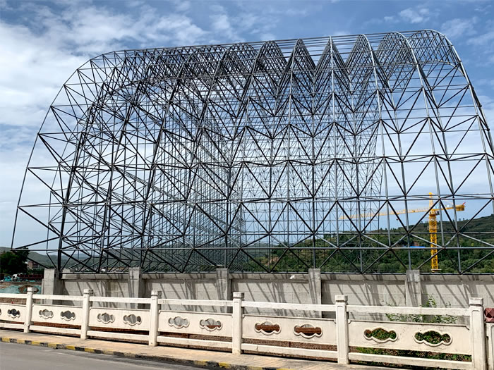 嘉定山寨矿储煤棚网架